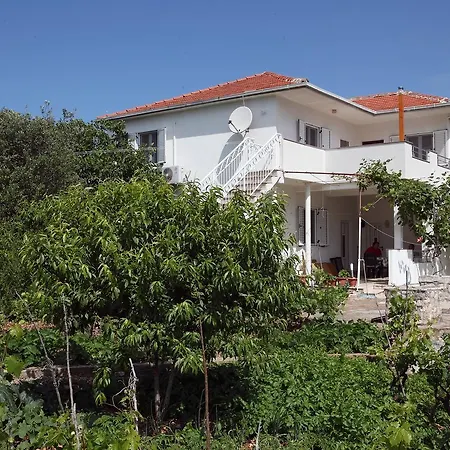 11029b Appartamento Vinišće