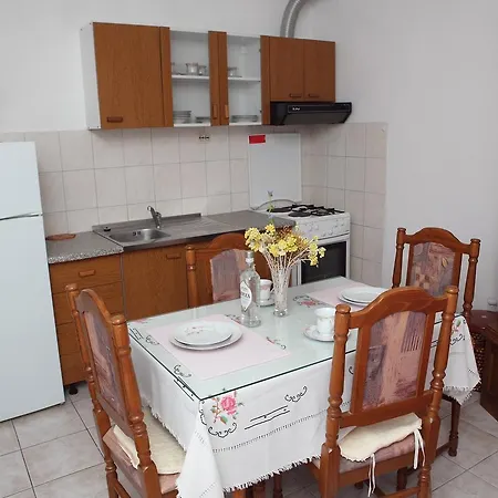 Appartamento 11029b Vinišće